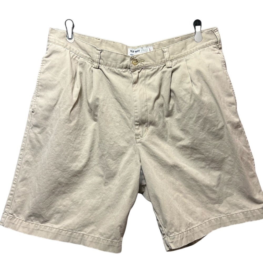 Old Navy Mens Pleated Khaki‎ Shorts Tan Cotton Twill Size 38 Casual Summer Chino